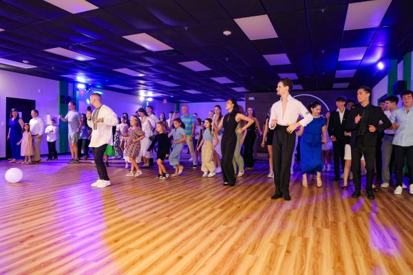 wdgrandopening-280-high